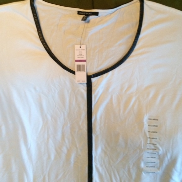 2x white cotton t-shirt with faux leather details
