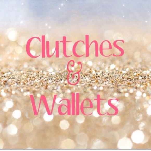 Clutches & Wallets