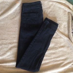 Black skinny jeans