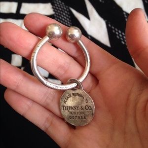 Tiffany key chain with bag and box