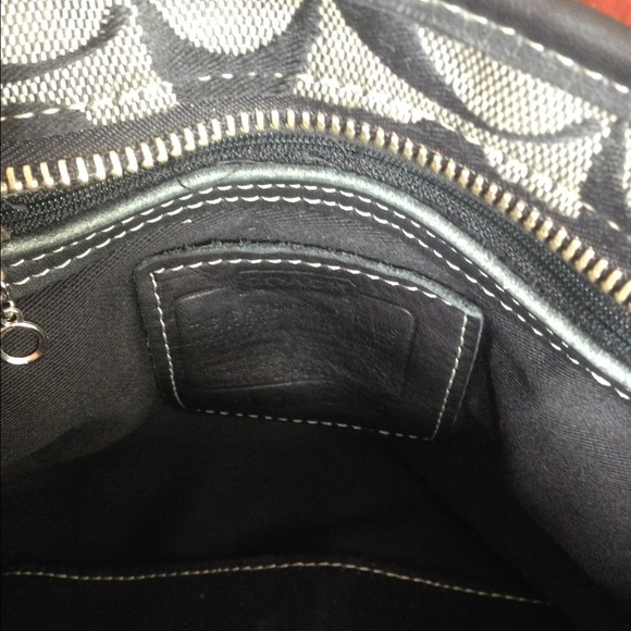 Coach shoulder bag - Picture 3 of 4
