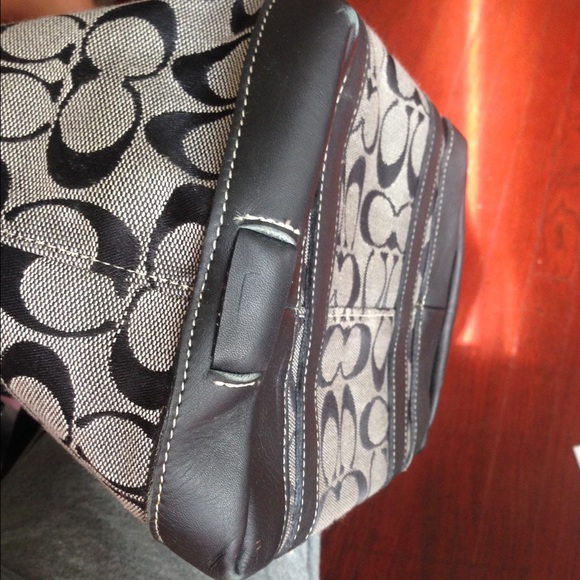 Coach shoulder bag - Picture 4 of 4