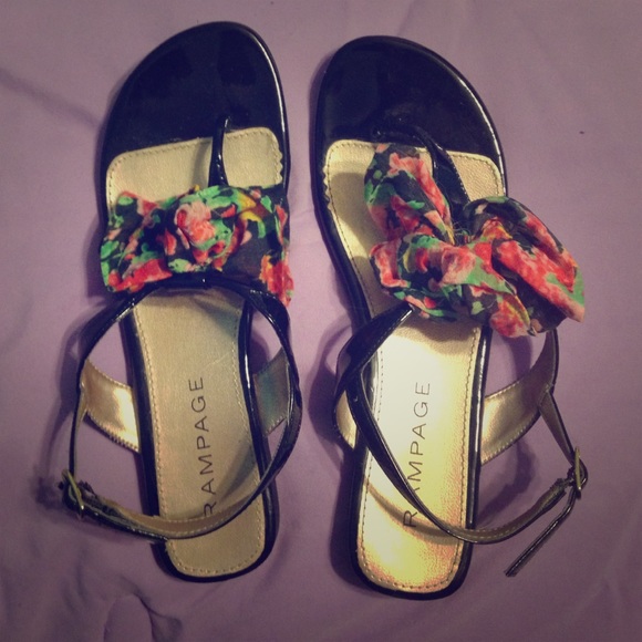 Colorful Bow Sandals.🌈