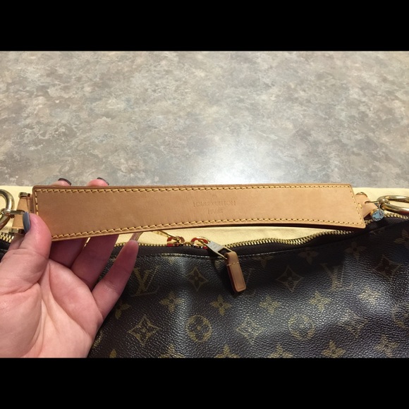 Authentic Louis Vuitton. Sully MM Monogram - Picture 4 of 4