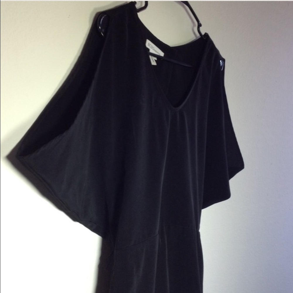 Beautiful black BCBGeneration dress - Picture 7 of 8
