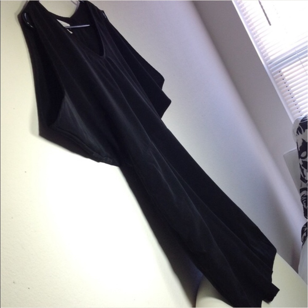 Beautiful black BCBGeneration dress - Picture 8 of 8