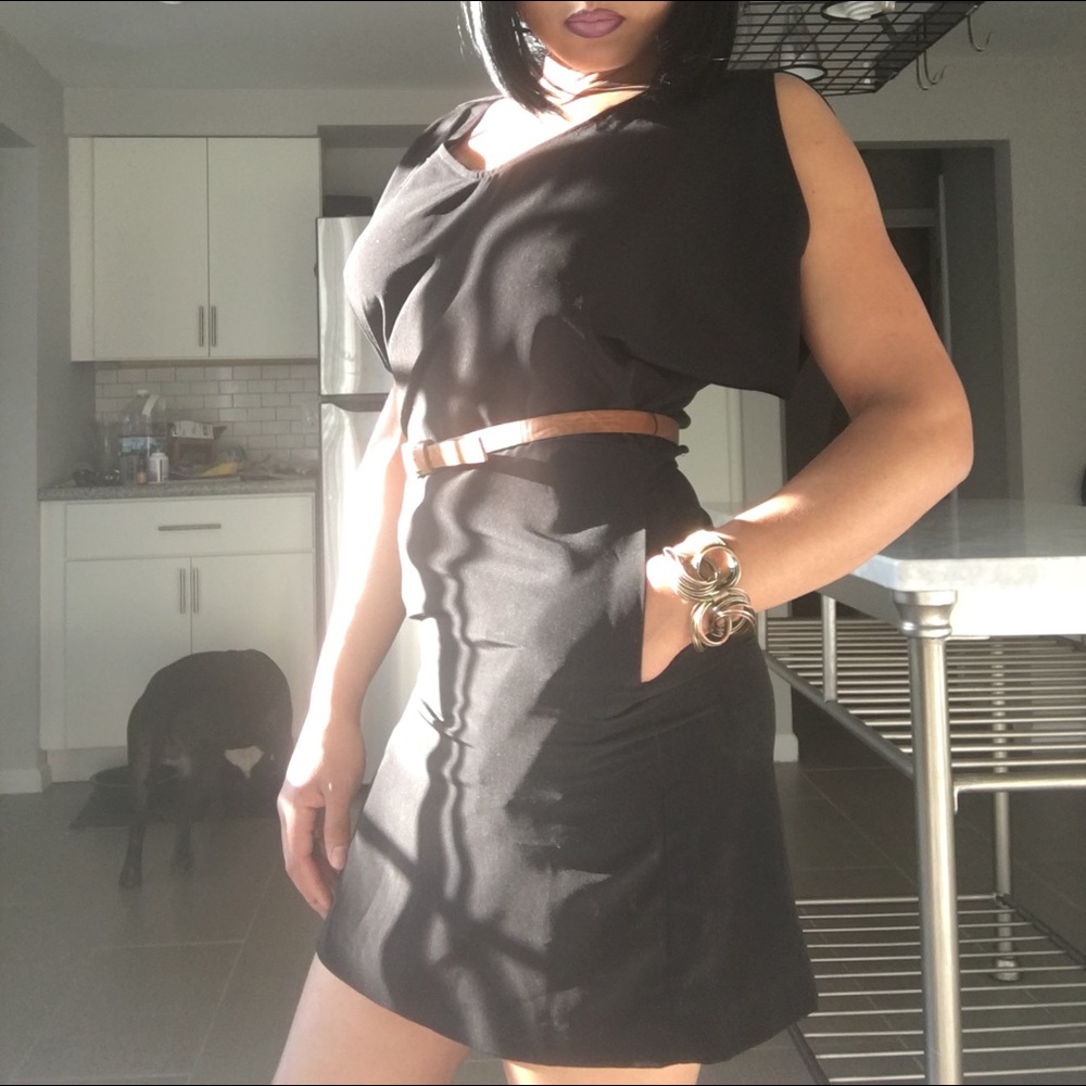 Beautiful black BCBGeneration dress - Picture 5 of 8