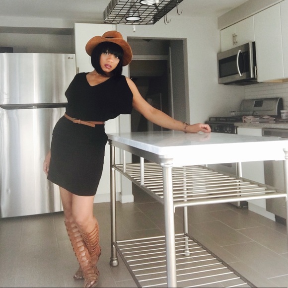 BCBGeneration Dresses & Skirts - Beautiful black BCBGeneration dress