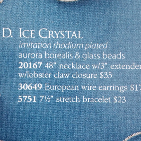 Premier Design Ice Crystal Necklace - Picture 2 of 2