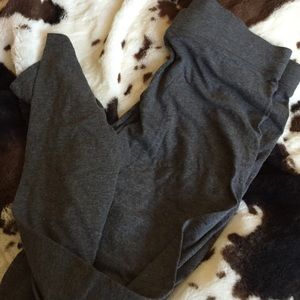 Gray leggings