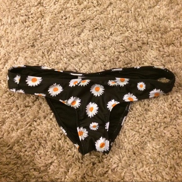 Bikini bottom