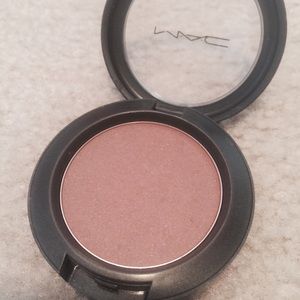 MAC Powder Blush in "All's Good"