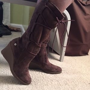 UGG Australia Elsey Lace-Up Wedge