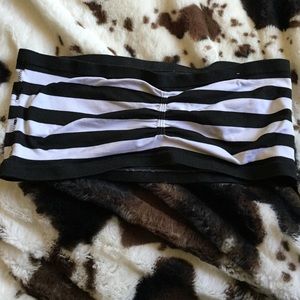 Black and white striped bandeau