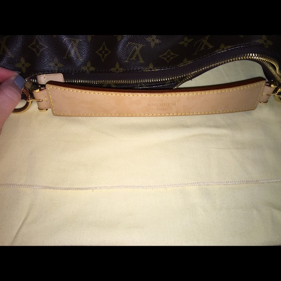 Louis Vuitton, Sully MM - Picture 2 of 4