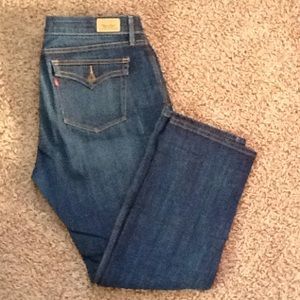 Women Levi's size 14/16