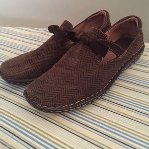 NEW Born loafers