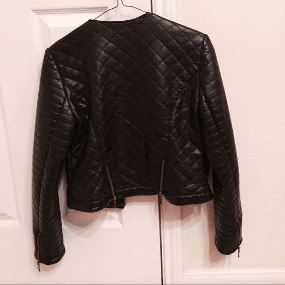 Leather jacket - Picture 2 of 3