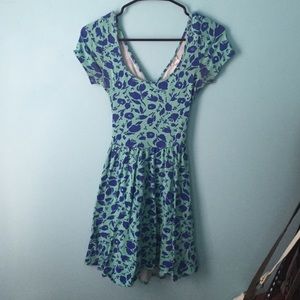 Forever 21 floral dress with criss cross back