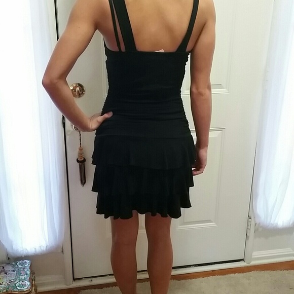 Dress - Picture 2 of 4