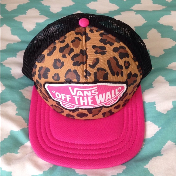 Vans Beach Girl Trucker Hat