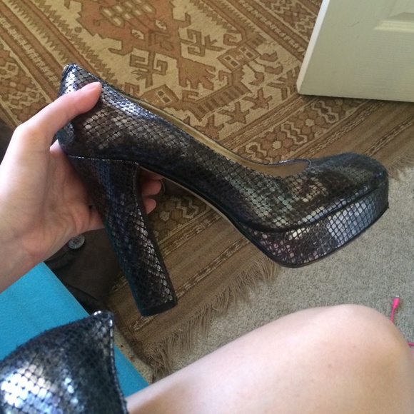 Michael Kors Heels - Picture 4 of 4