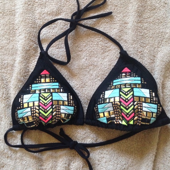 Black patterned bathing suit top