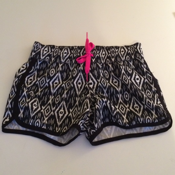 women's swim/gym shorts...tribal with pink