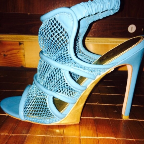 Bebe cage shoes