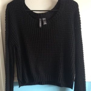 Crop knit sweater