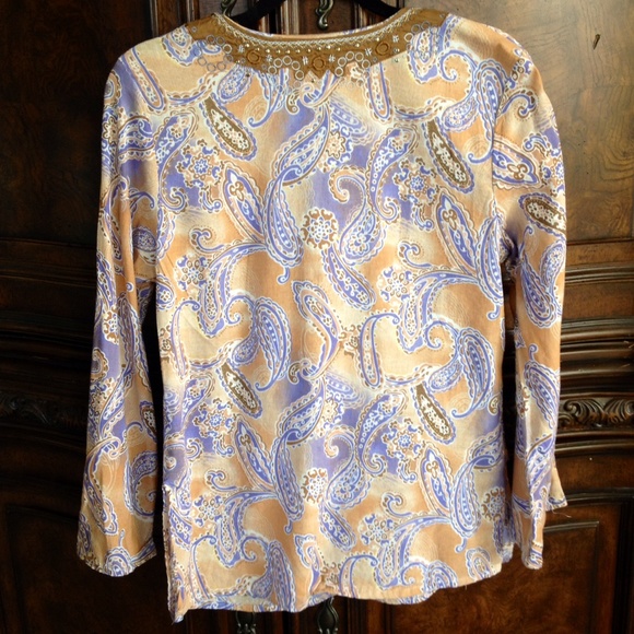 SOLD in Bundle - Picture 2 of 3