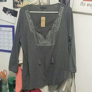 American Eagle peasant top