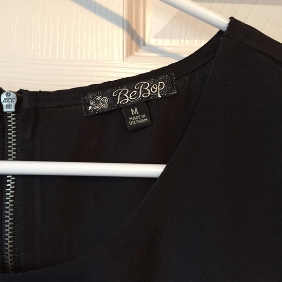 Red/black dress - Picture 2 of 2