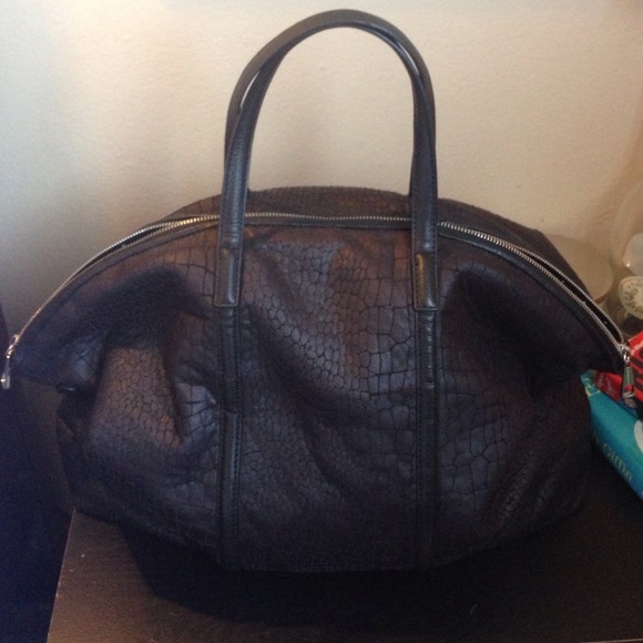 Kelsi Dagger Handbags - Kelsi Dagger Oversized Slouchy Black Tote