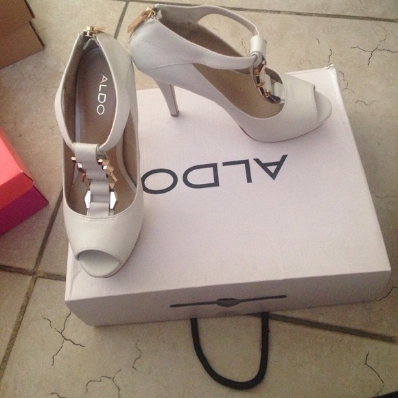 White 🆕 Aldo heels
