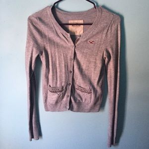 GREY HOLLISTER CARDIGAN