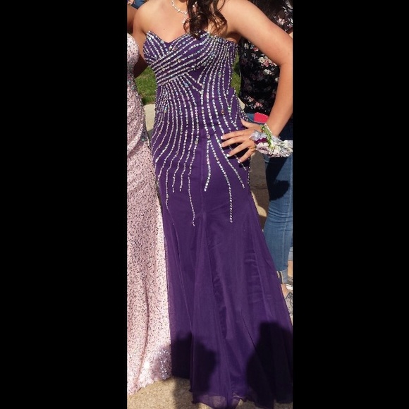 Prom Dress - Picture 4 of 4