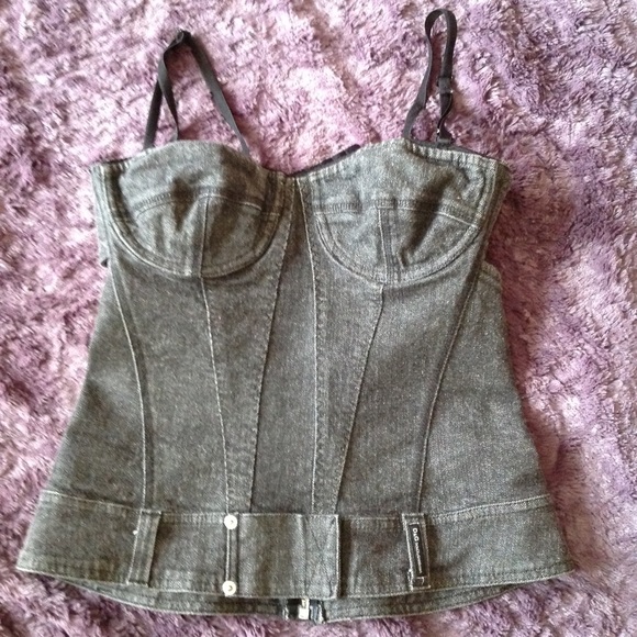 Dolce&Gabbana denim top.