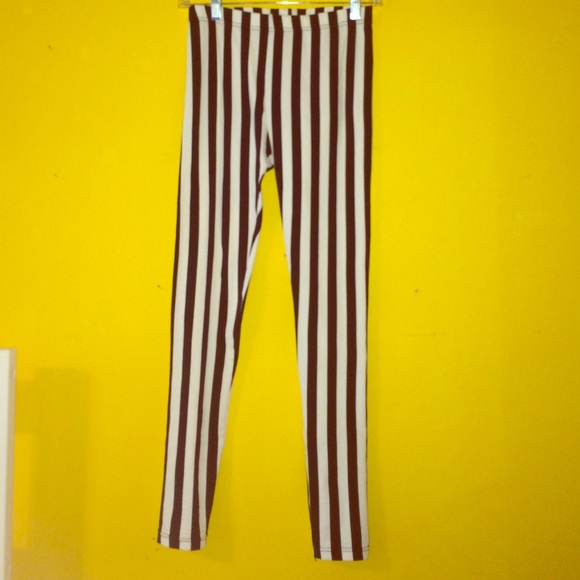 Stripped Leggings