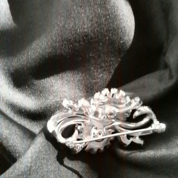 Broach - Picture 3 of 3