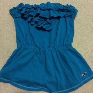 Sleeveless Hollister top