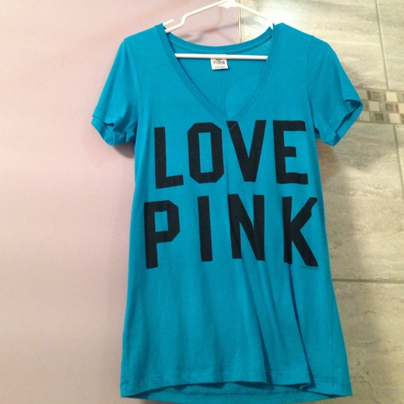 Blue love pink V neck