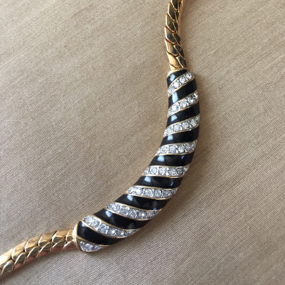 Fancy neckless - Picture 3 of 4