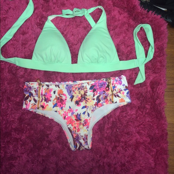 BUNDLE VS TOP H&M BOTTOM