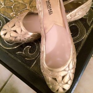 ❗️️️SOLD in BUNDLE❗️Micheal Kors ballet flats