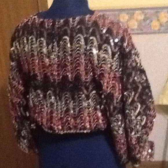 Sequined top.   🚬no returns no trades - Picture 3 of 4