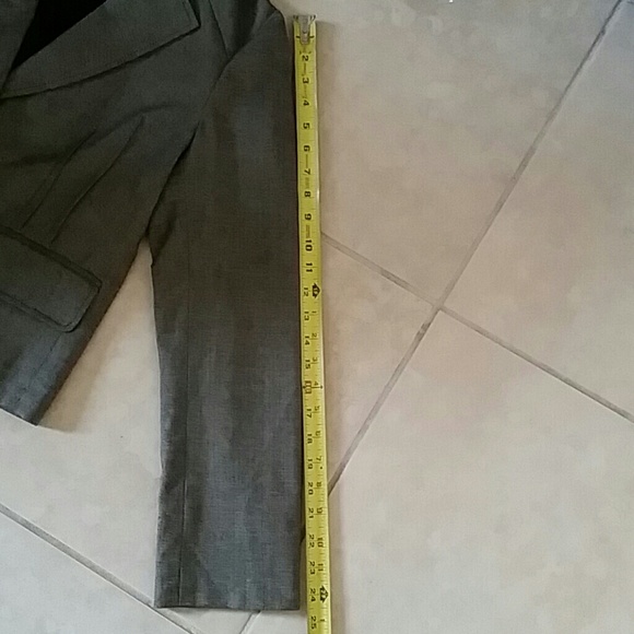 🚫🚫SOLD🚫🚫Michael Kors Gray blazer - Picture 4 of 4