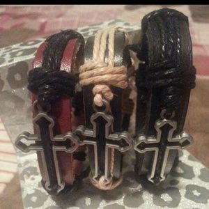 Leather adjustable bracelet