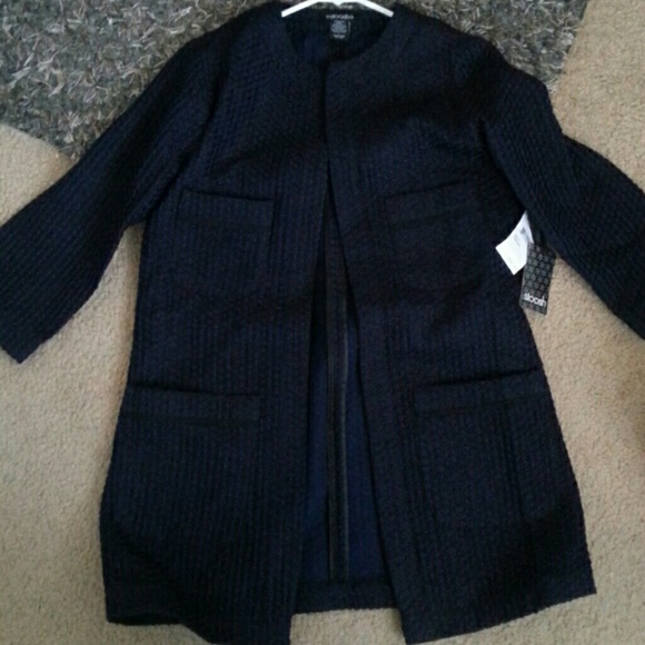 Coat - Picture 2 of 4