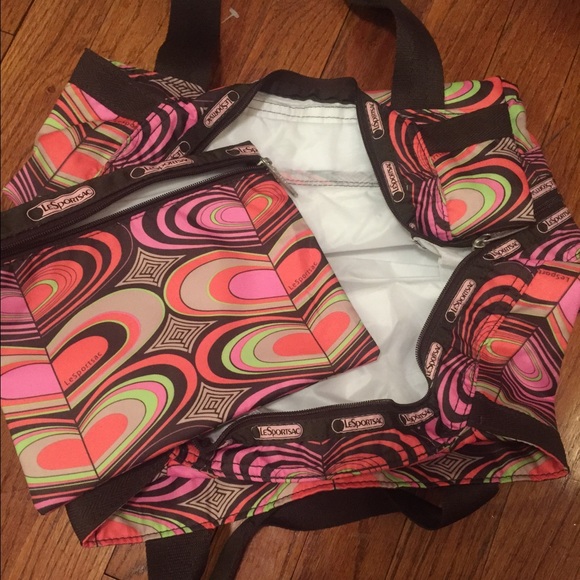 Lesportsac Bags Lesportsac Tote Funky Pattern Poshmark
